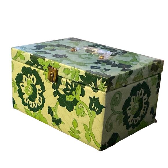 Vintage Vinyl Covered‎ Sewing Basket, Vintage Makeup Case, Floral,Hippie,1960s